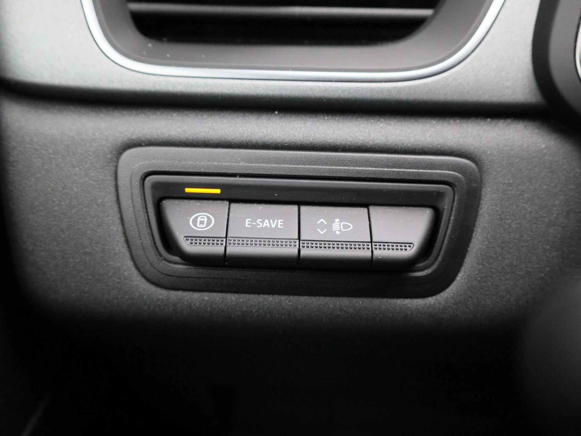 Renault Captur 1.8 E-Tech full hybrid 160 techno