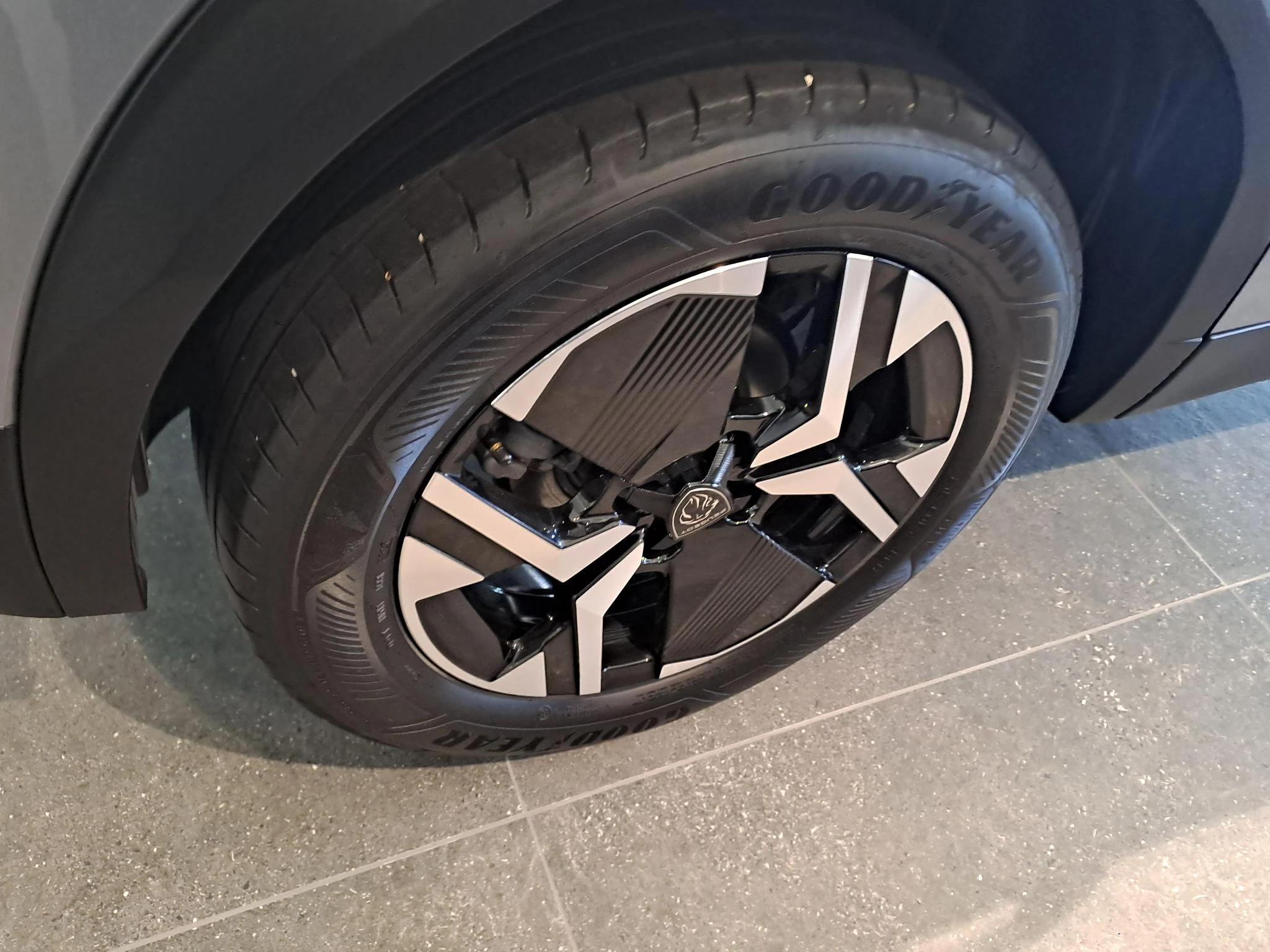 Peugeot-2008-image-4