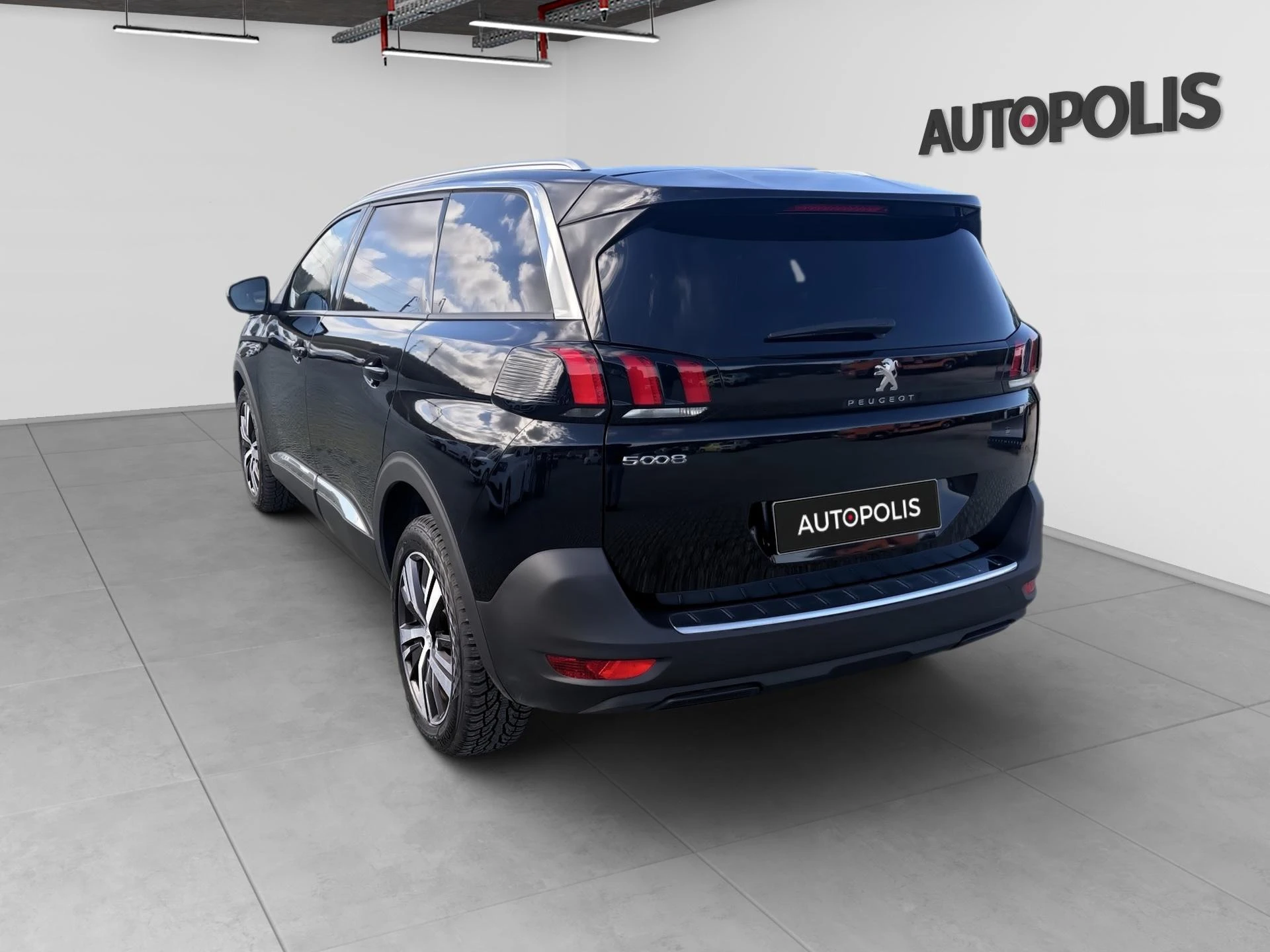 Peugeot-5008-image-18