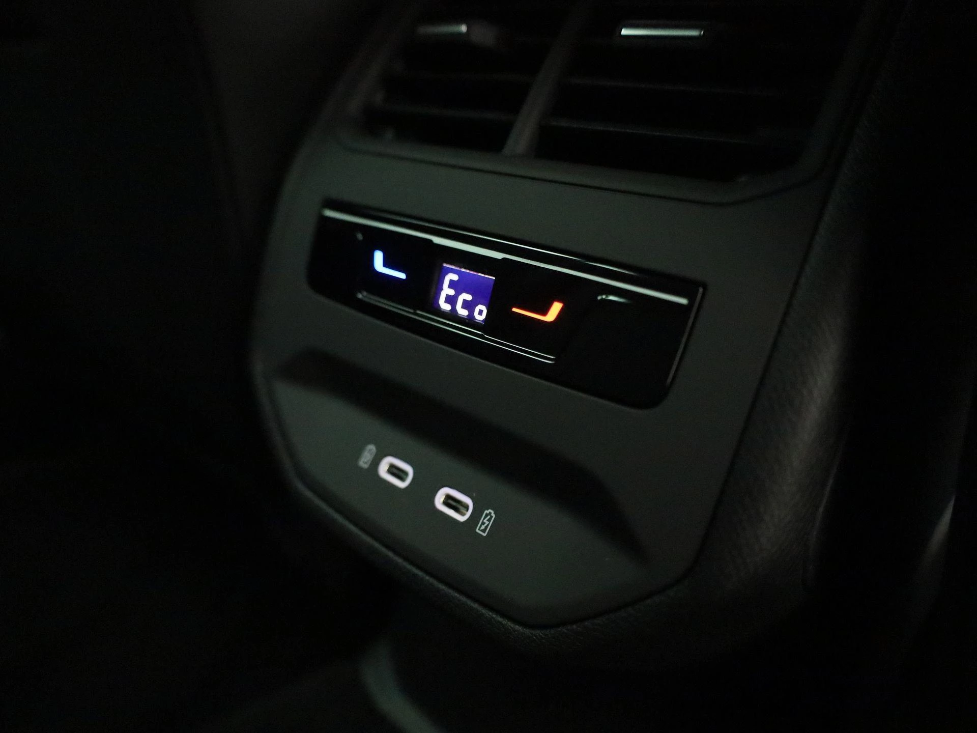 SEAT Leon Sportstourer 1.5 TSI e-Hybrid FR Business