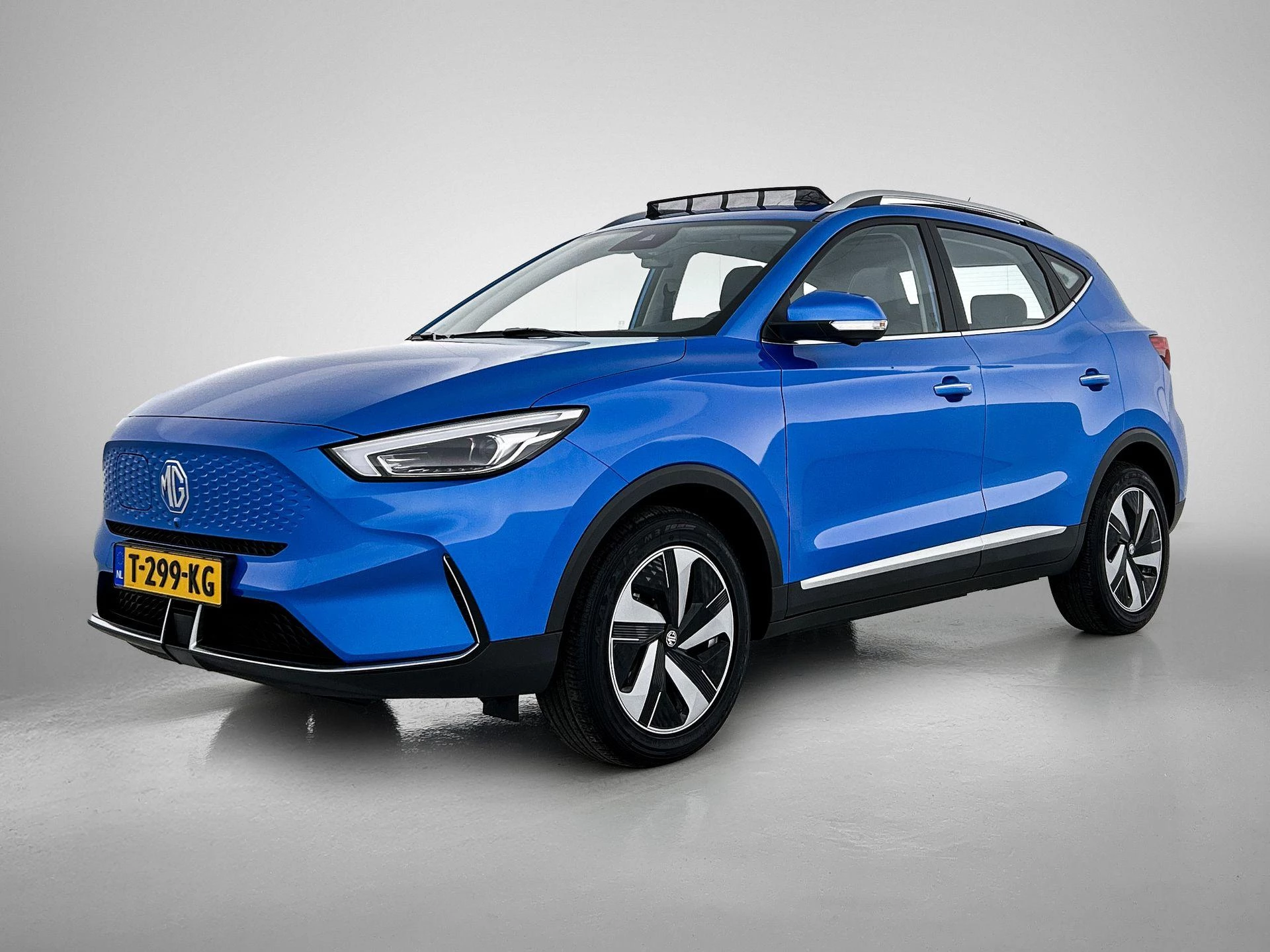 MG-ZS EV-image-0