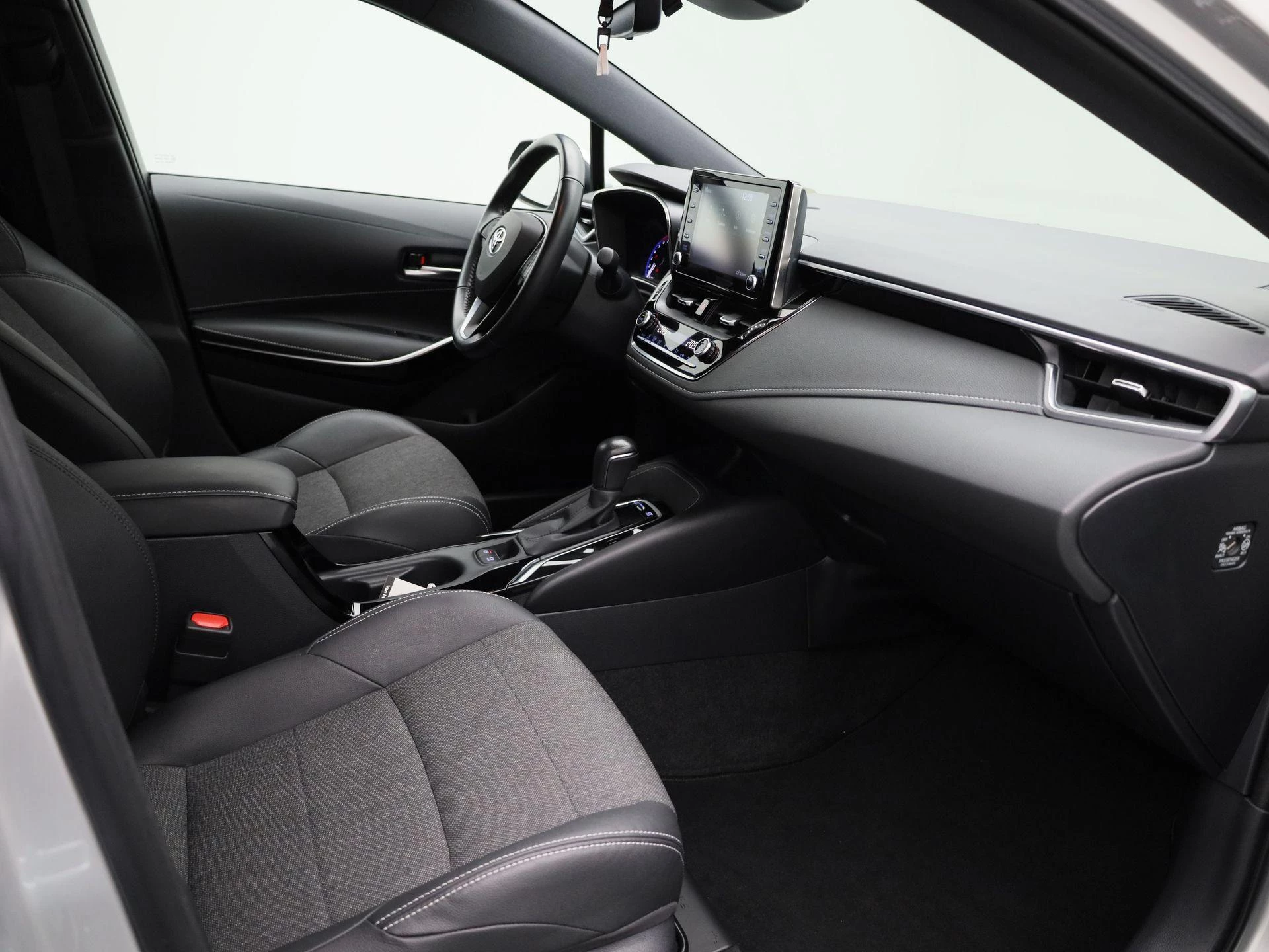 Toyota-Corolla-image-27