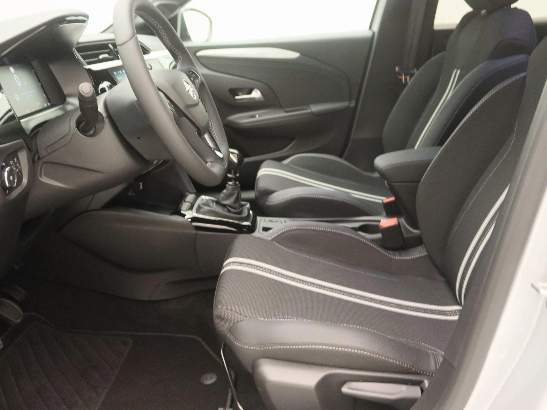 Opel-Corsa-image-11
