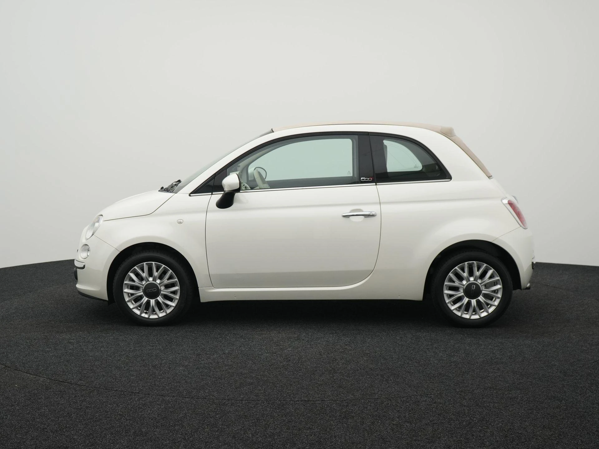 Fiat-500C-image-3