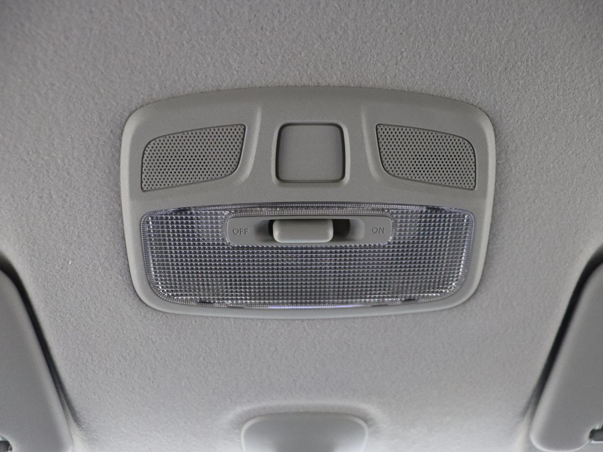 Suzuki-Ignis-image-26