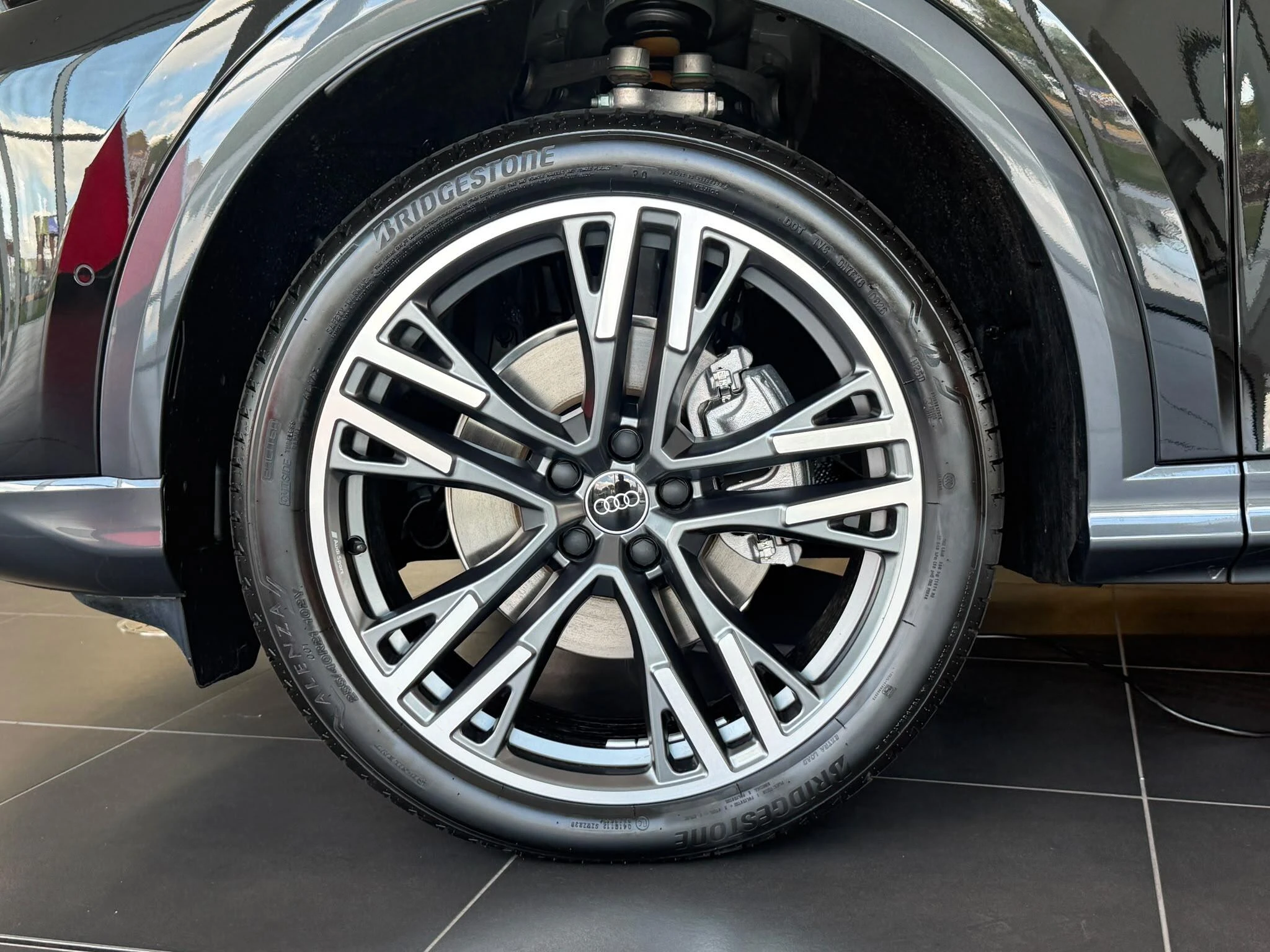 Audi-Q5-image-6