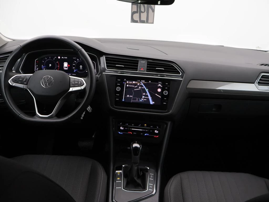 Volkswagen Tiguan Allspace Tiguan Allspace (7p) 1.5TSI Life 150PK *AUTOMAAT*7-ZIT*APP CONNECT*ZETELVERWARMING*BLTH*ADAPTIVE CRUISE*DIGITAL DASHBOARD*...