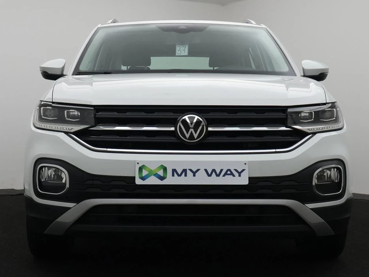 Volkswagen-T-Cross-image-12