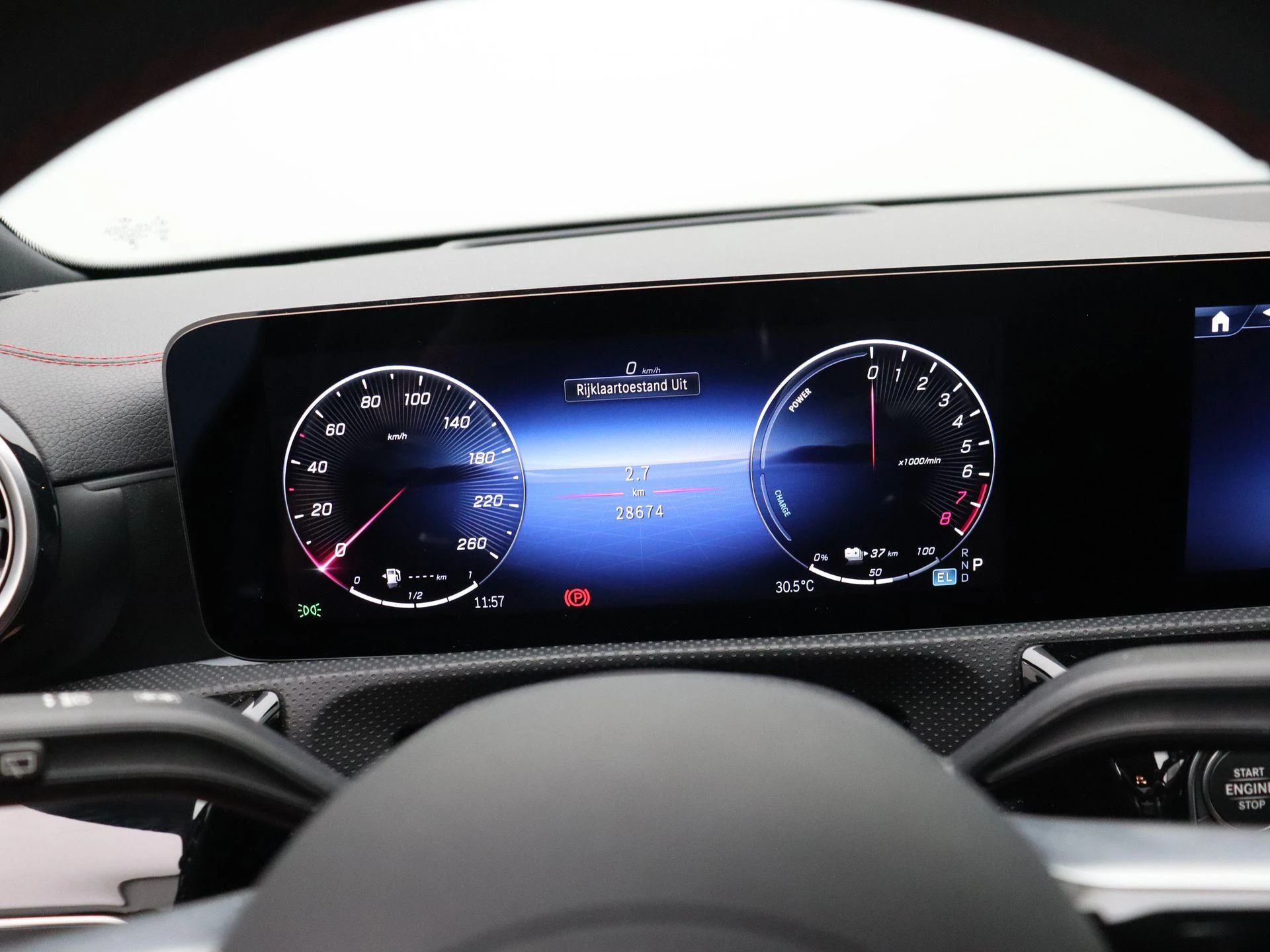 Mercedes-Benz CLA 250 e AMG Line Shooting Brake + MULTIBEAM LED + PANORAMISCH DAK + CARPLAY +