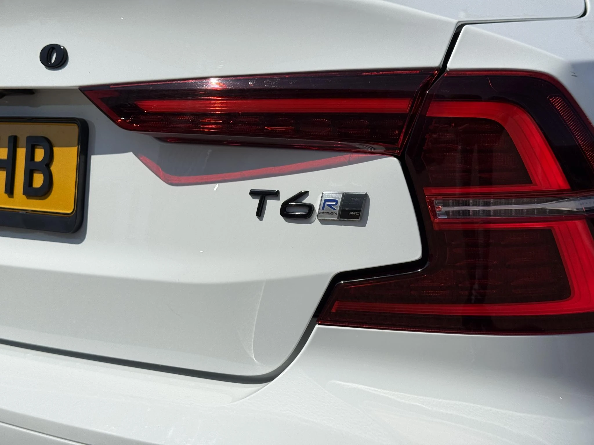 Volvo S60 T6 AWD Twin Engine R-Design