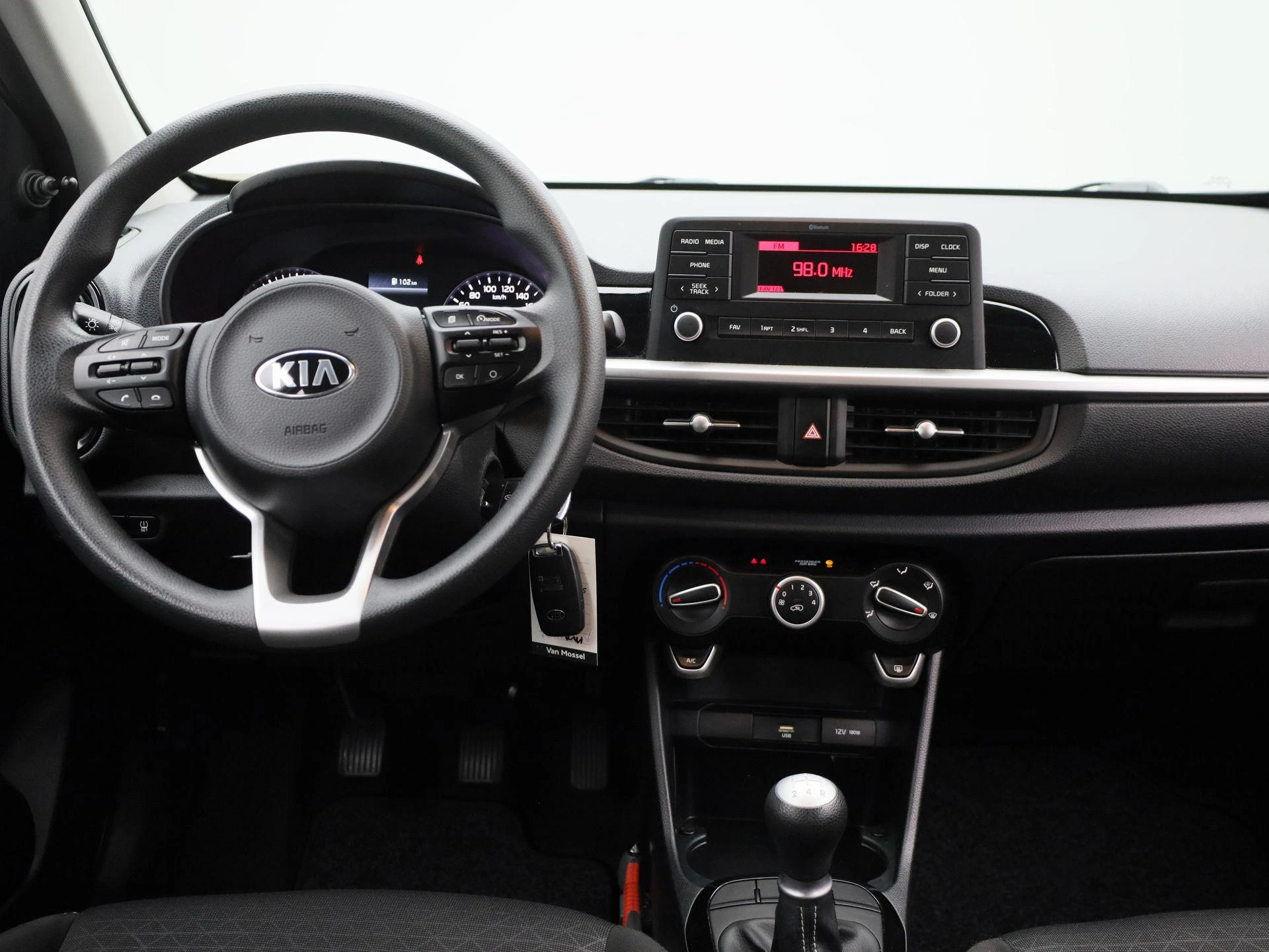 Kia-Picanto-image-6