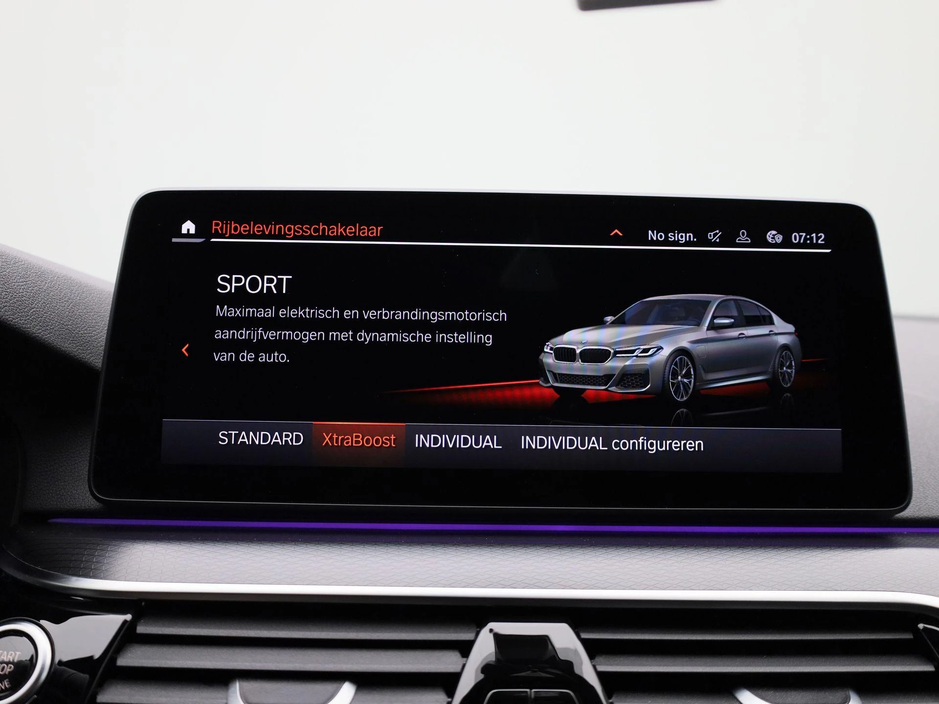 BMW-5 Serie-image-24