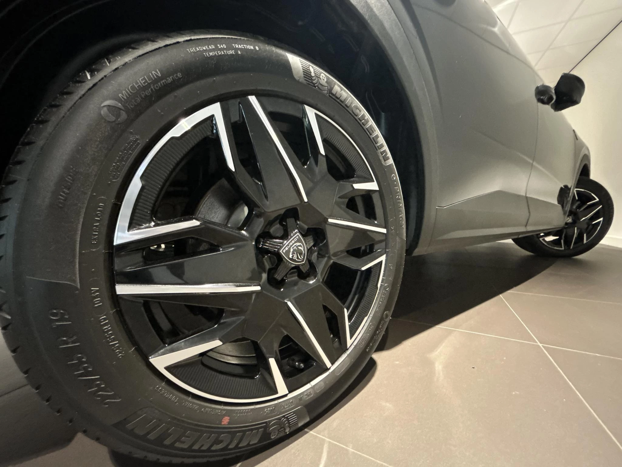 Peugeot 5008 1.2 Hybrid 145 GT 7p