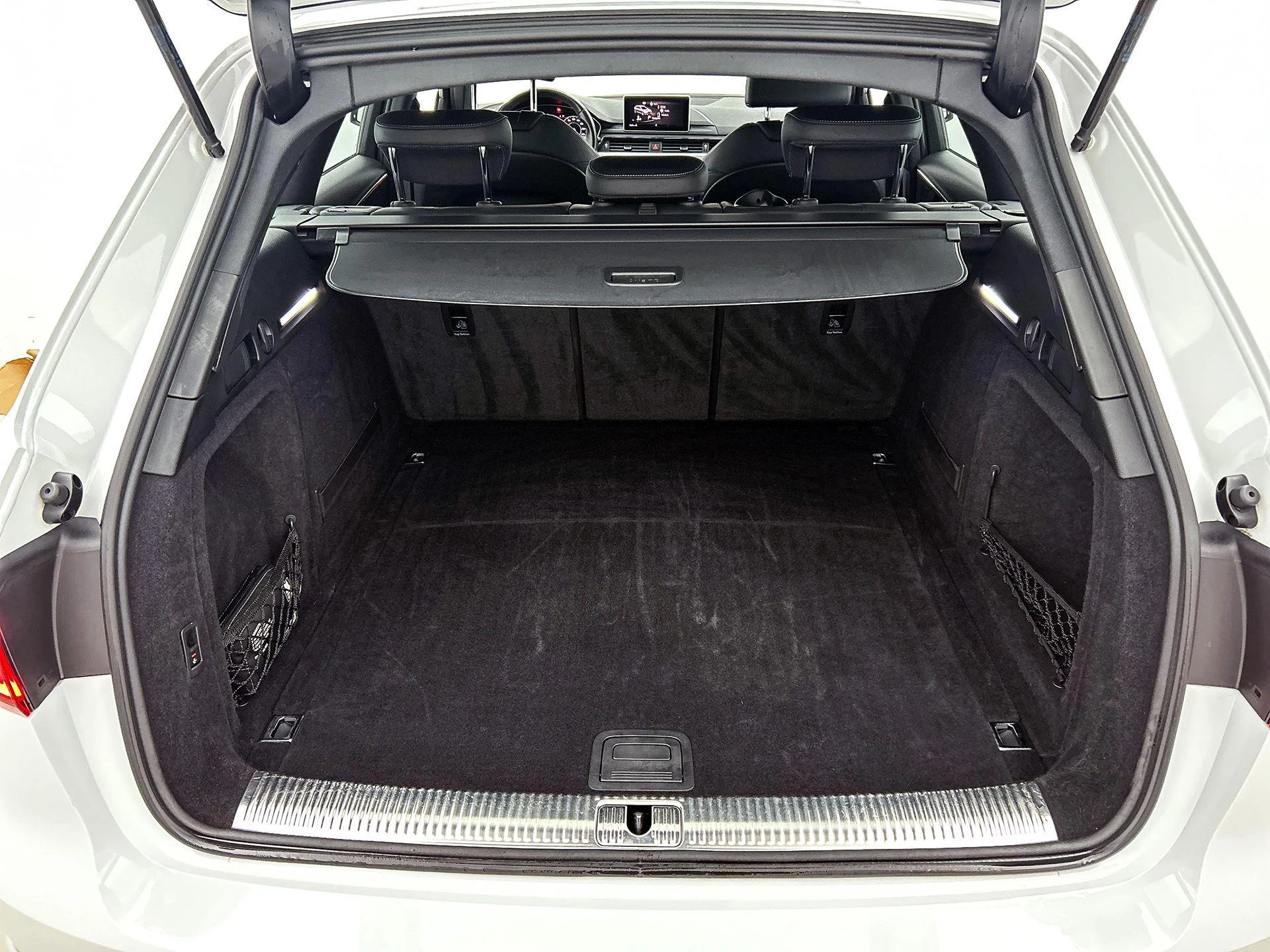 Audi-A4-image-26