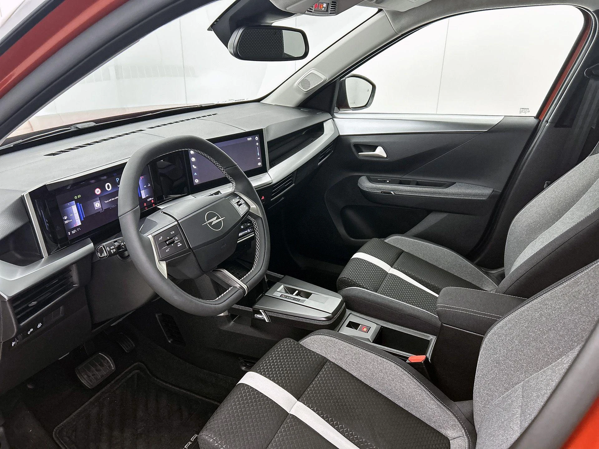 Opel-Frontera-image-20
