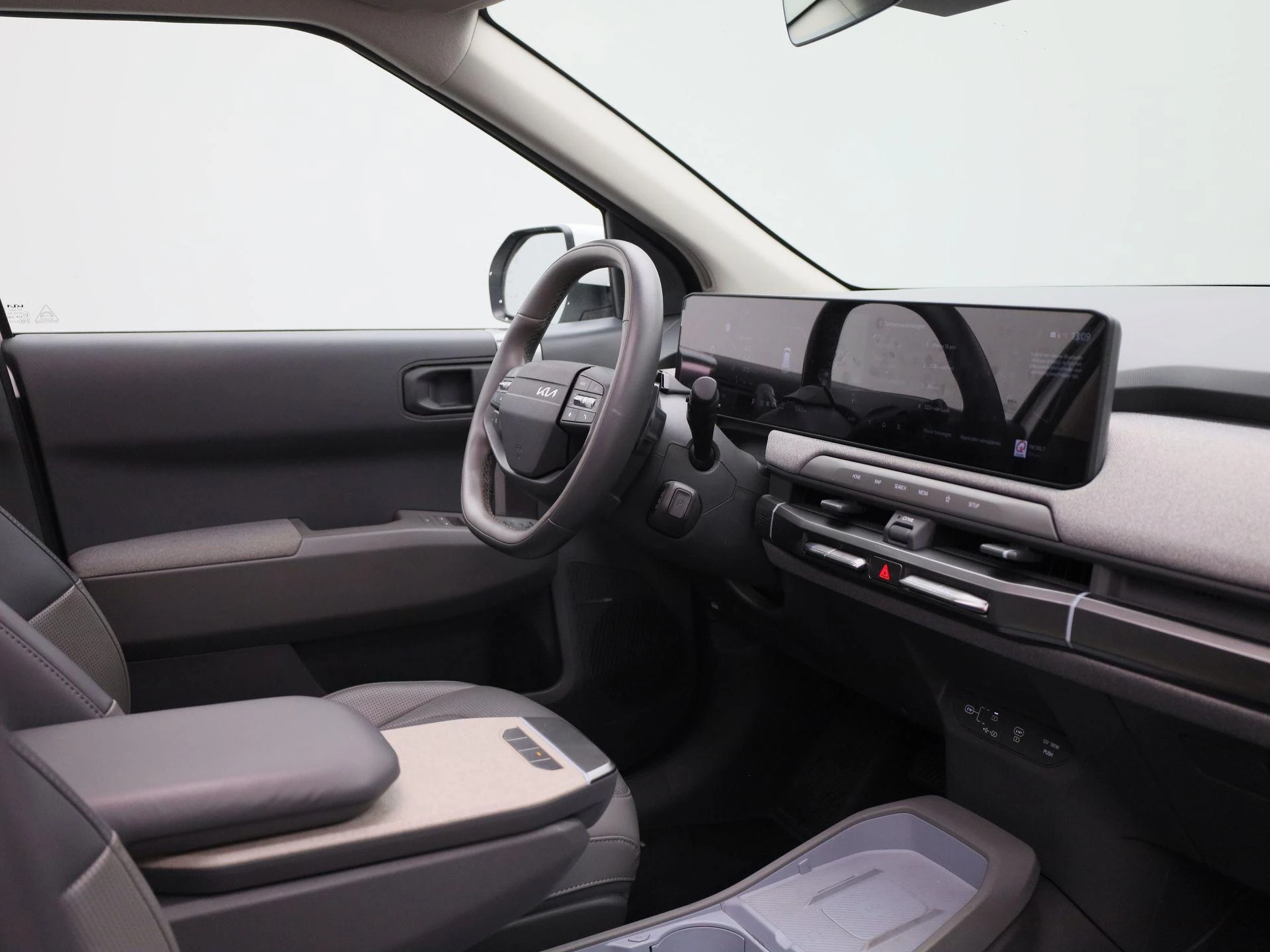 Kia-EV3-image-40