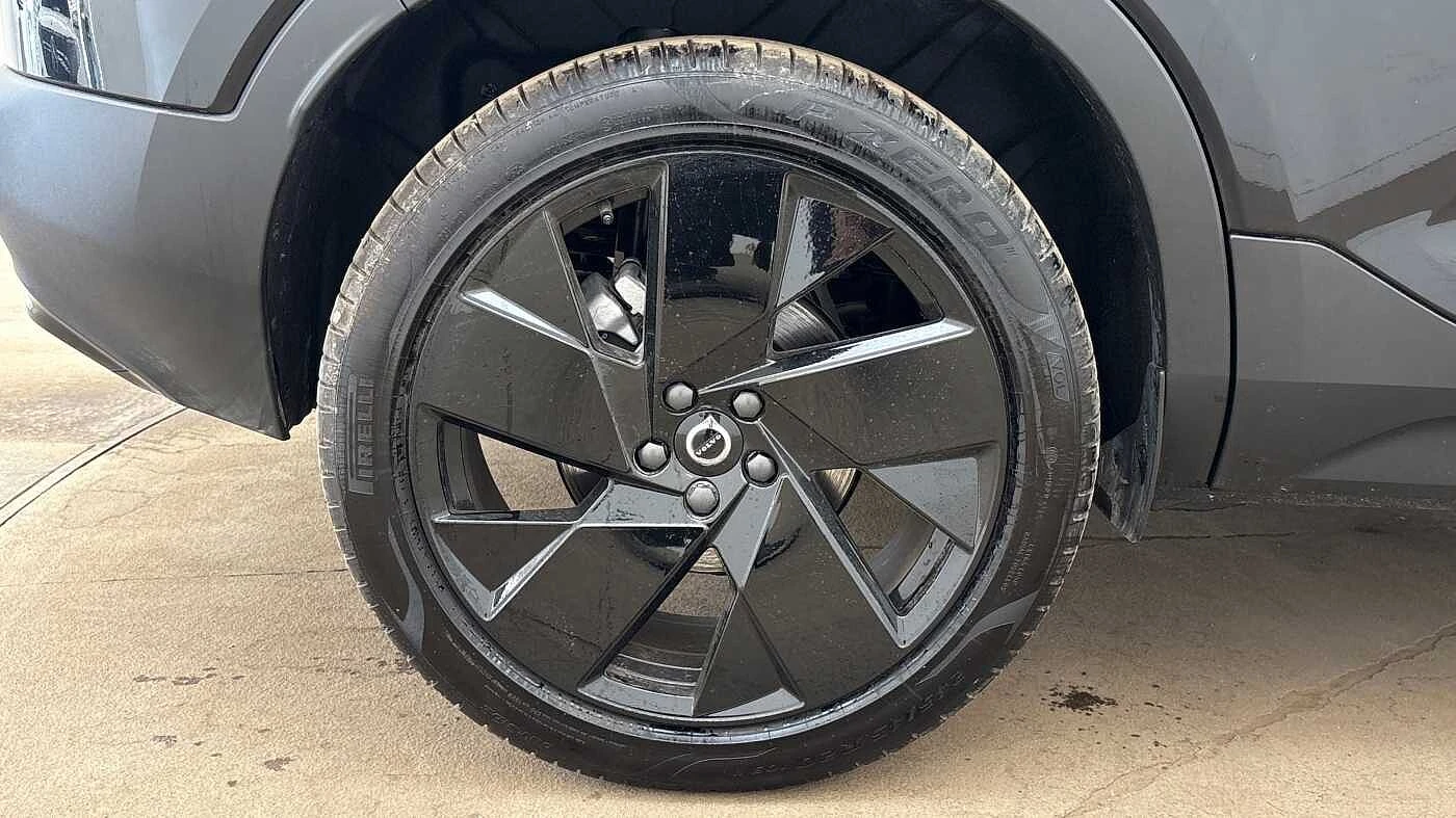 Volvo-XC40-image-18
