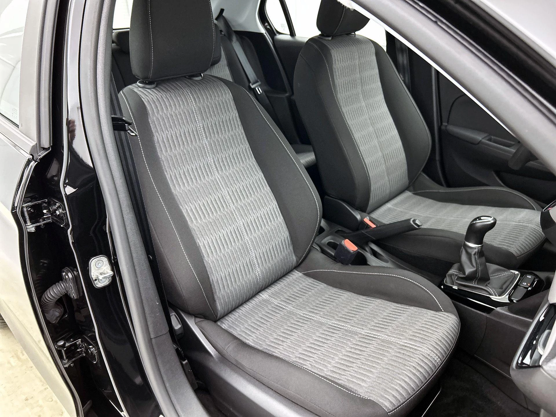 Opel Corsa 1.2 Level 2