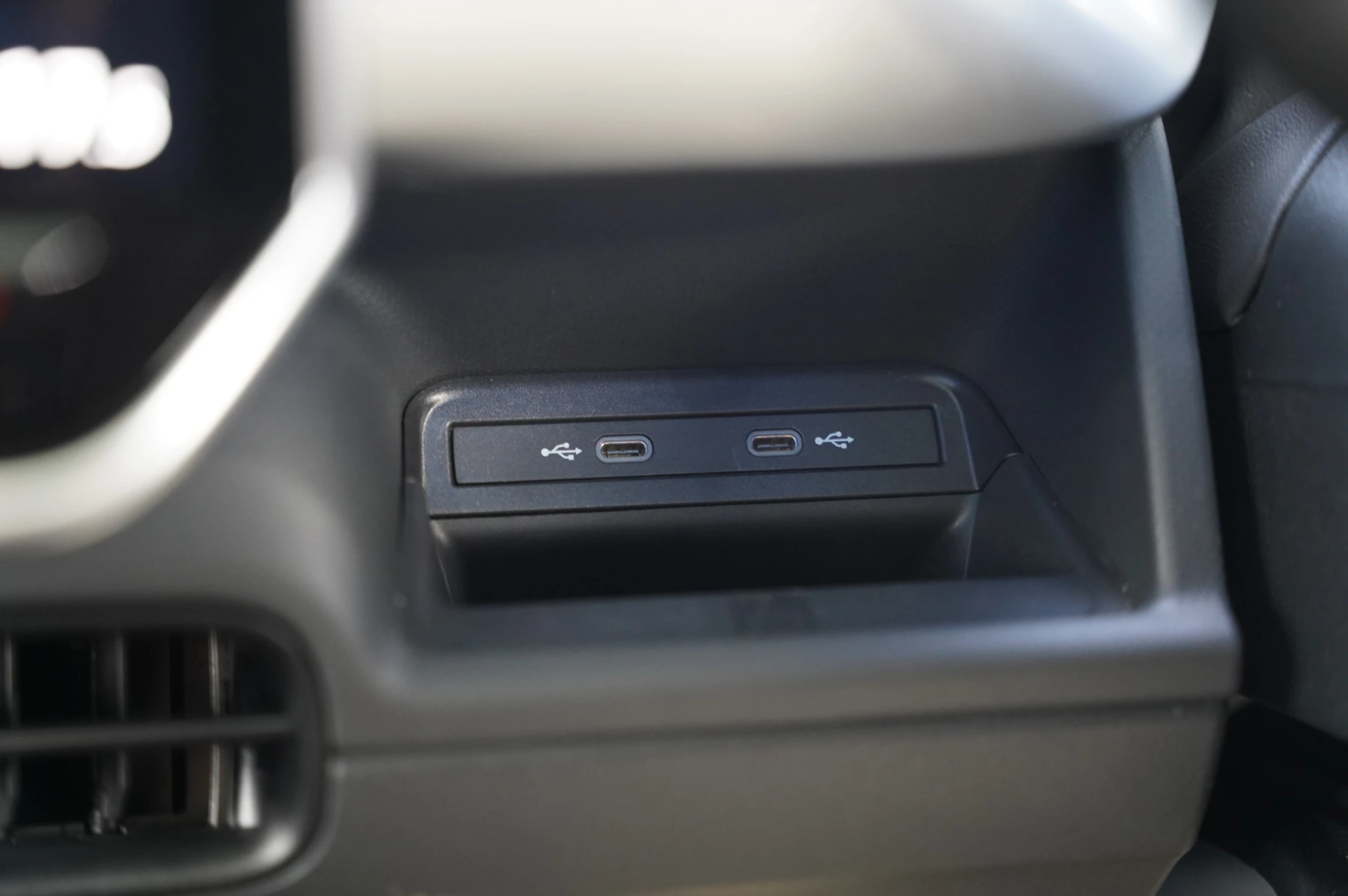 Volkswagen-ID. Buzz-image-20