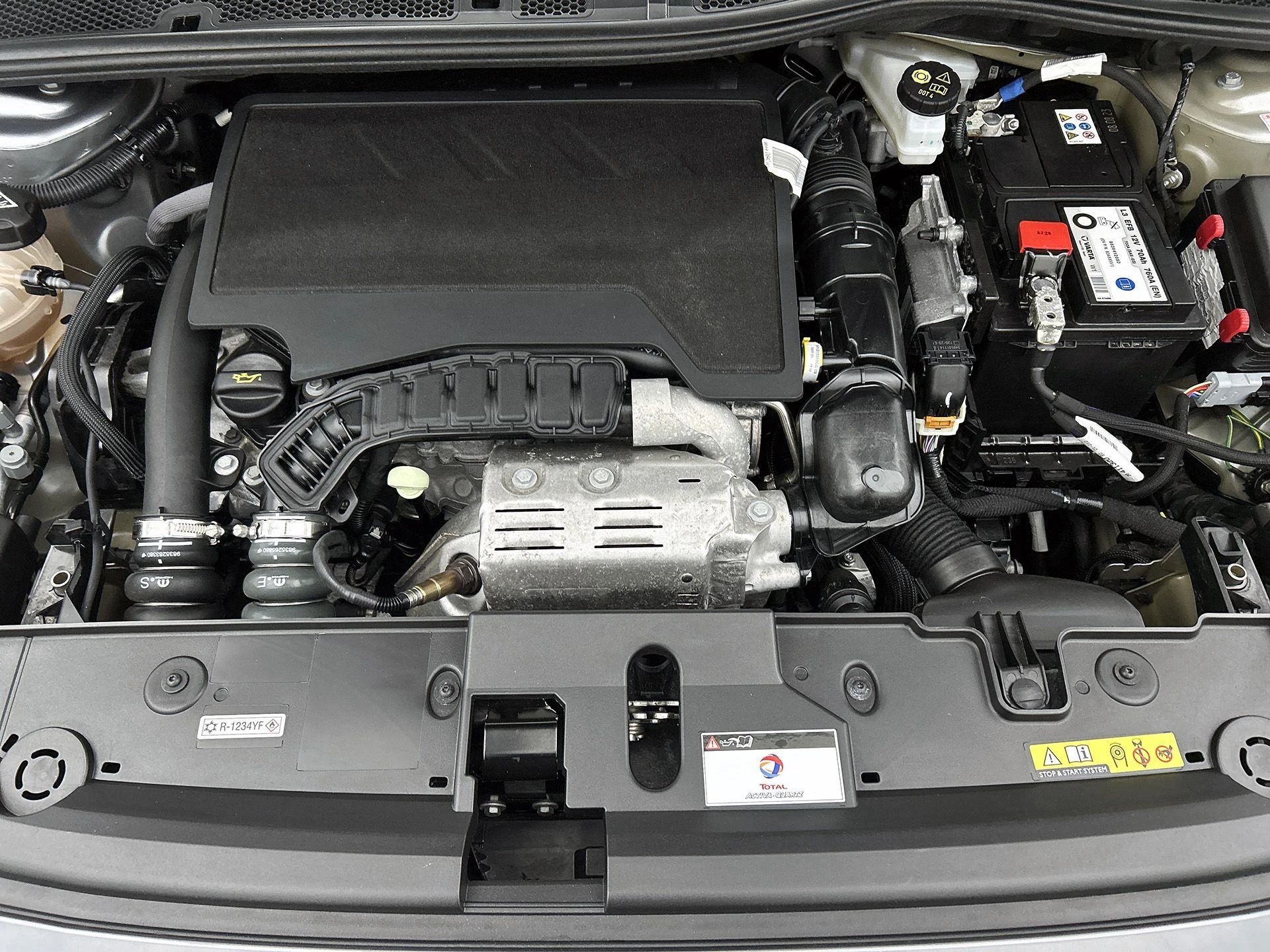 Peugeot-208-image-30