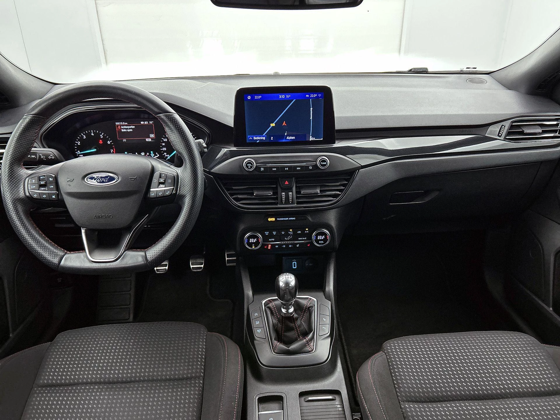 Ford Focus Wagon 1.0 EcoBoost ST Line Business