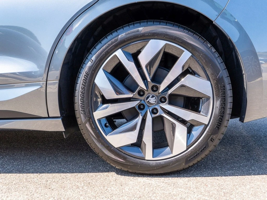 Škoda-Enyaq Coupe-image-19