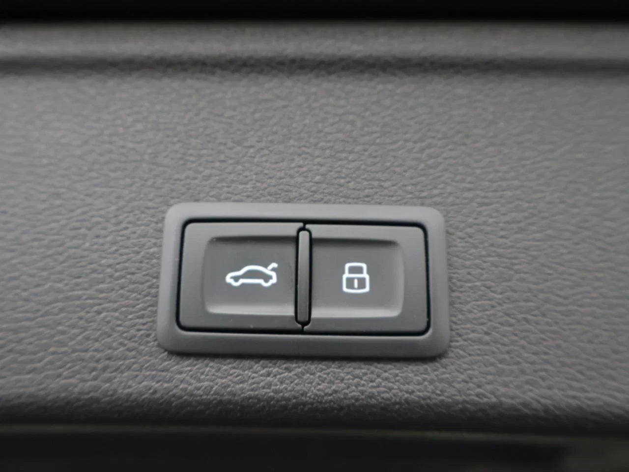 Audi-A4-image-13