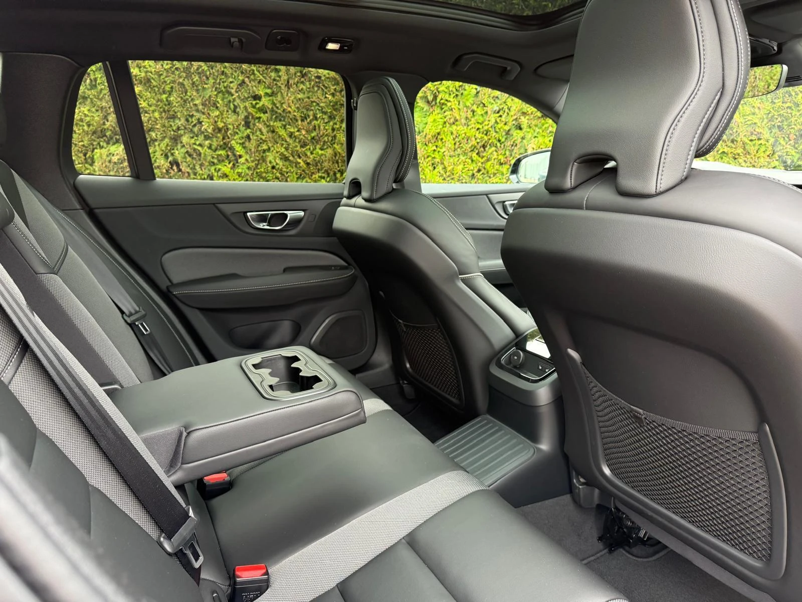 Volvo-V60-image-25