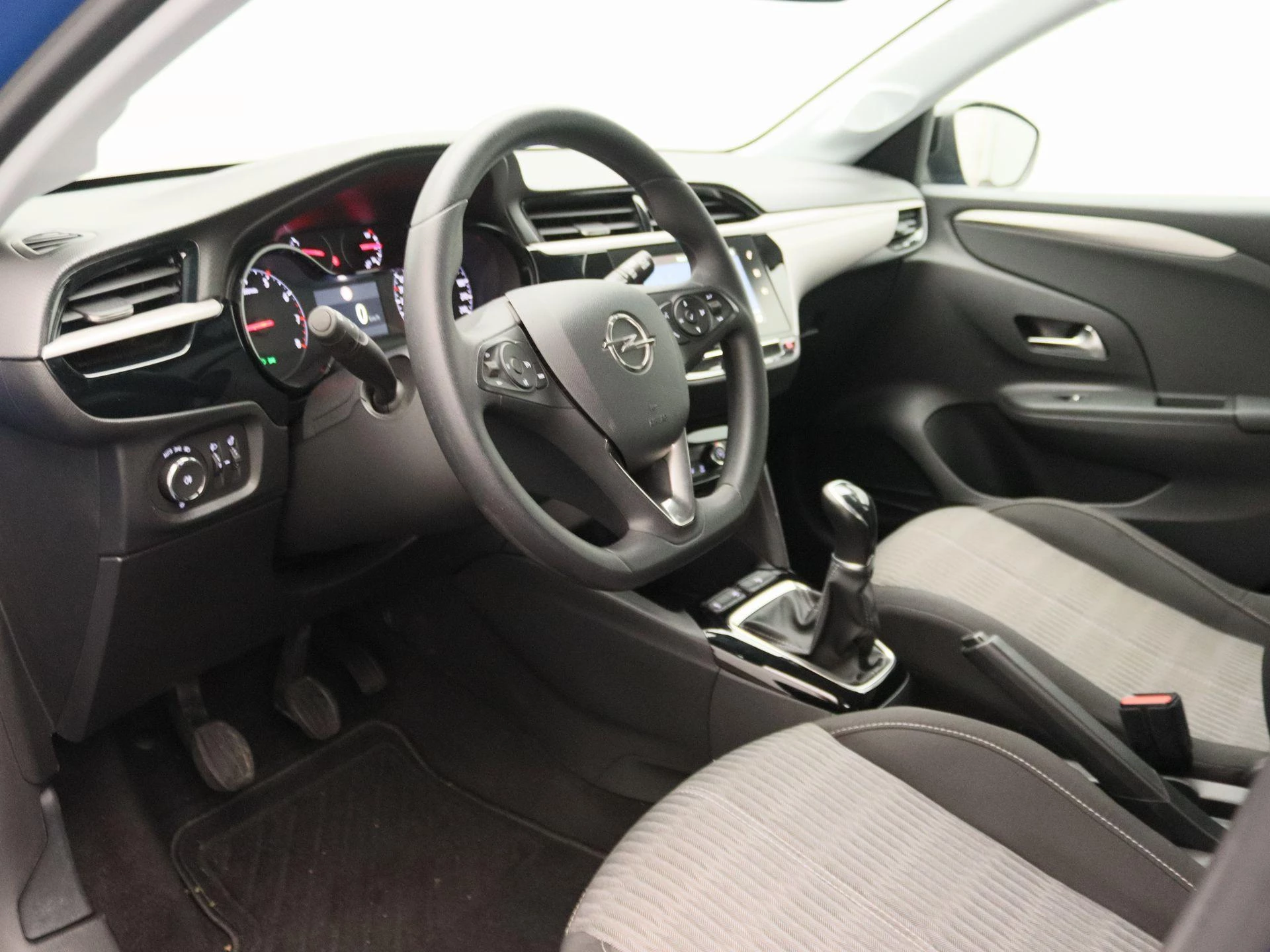 Opel-Corsa-image-21