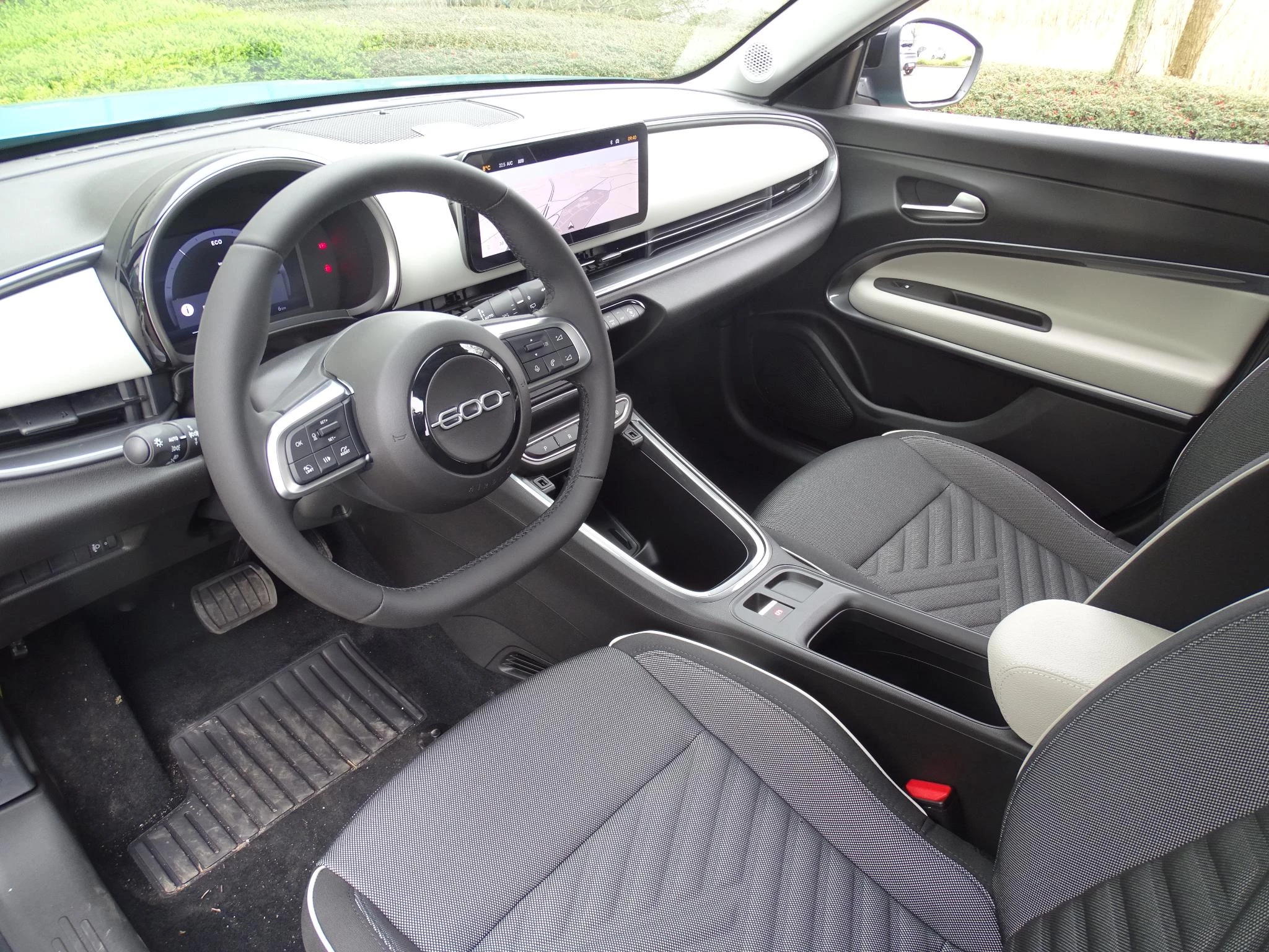 Fiat 600 1.2 Hybrid 145cv DCT La Prima