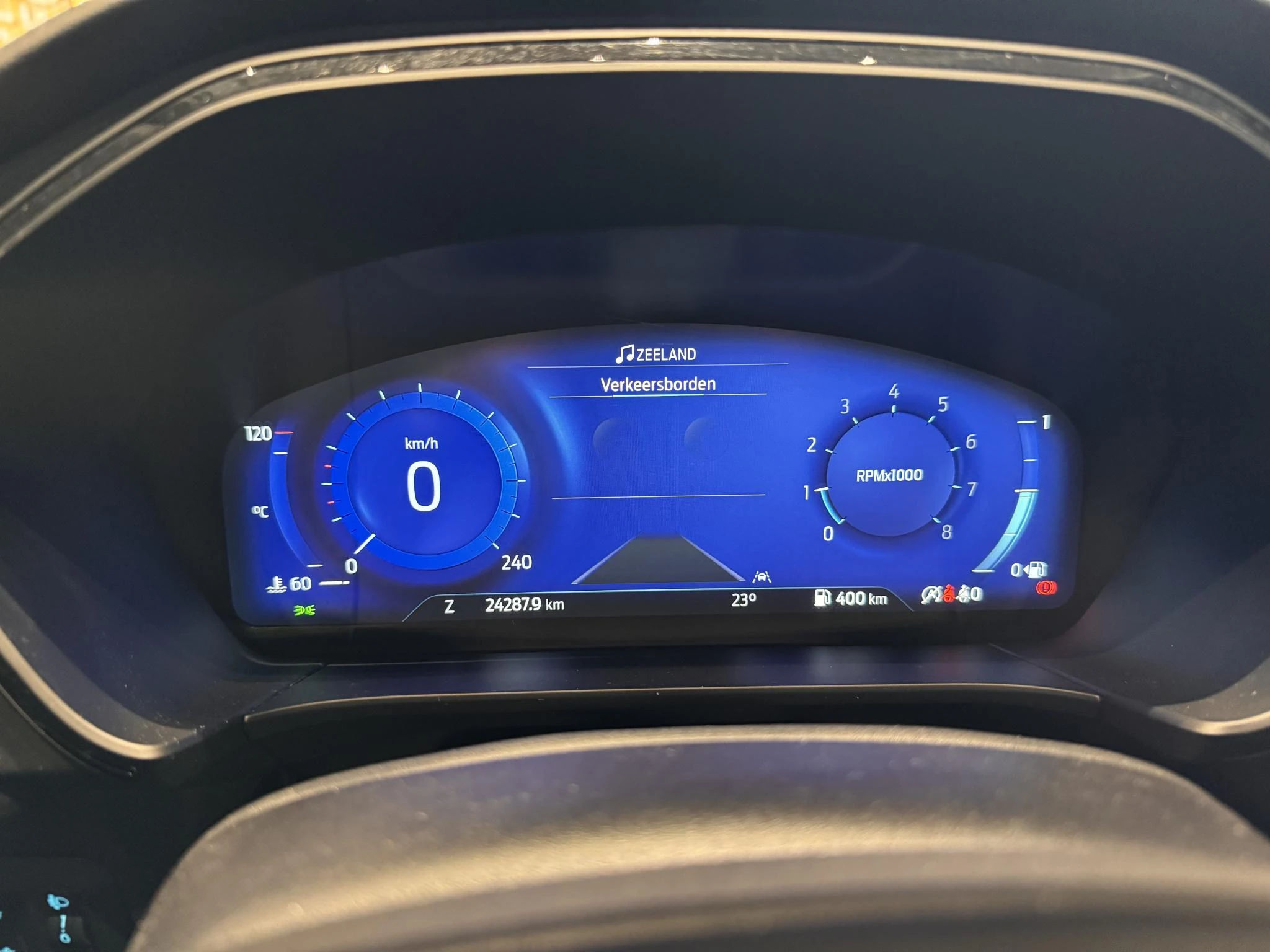 Ford-Kuga-image-15