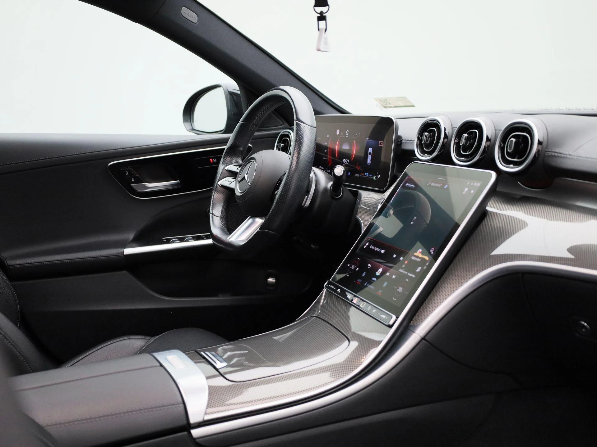 Mercedes-Benz-Classe C-image-38