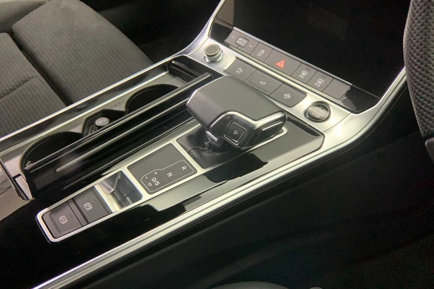 Audi-A6-image-7