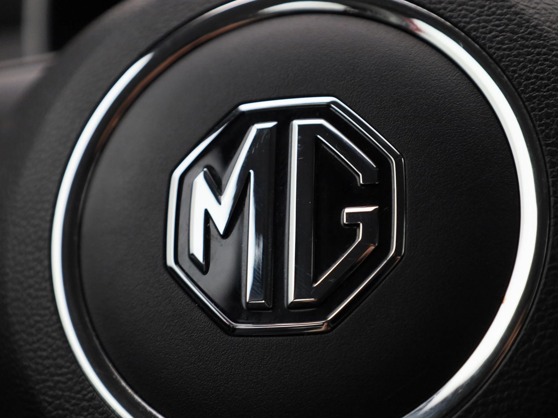 MG-ZS EV-image-30