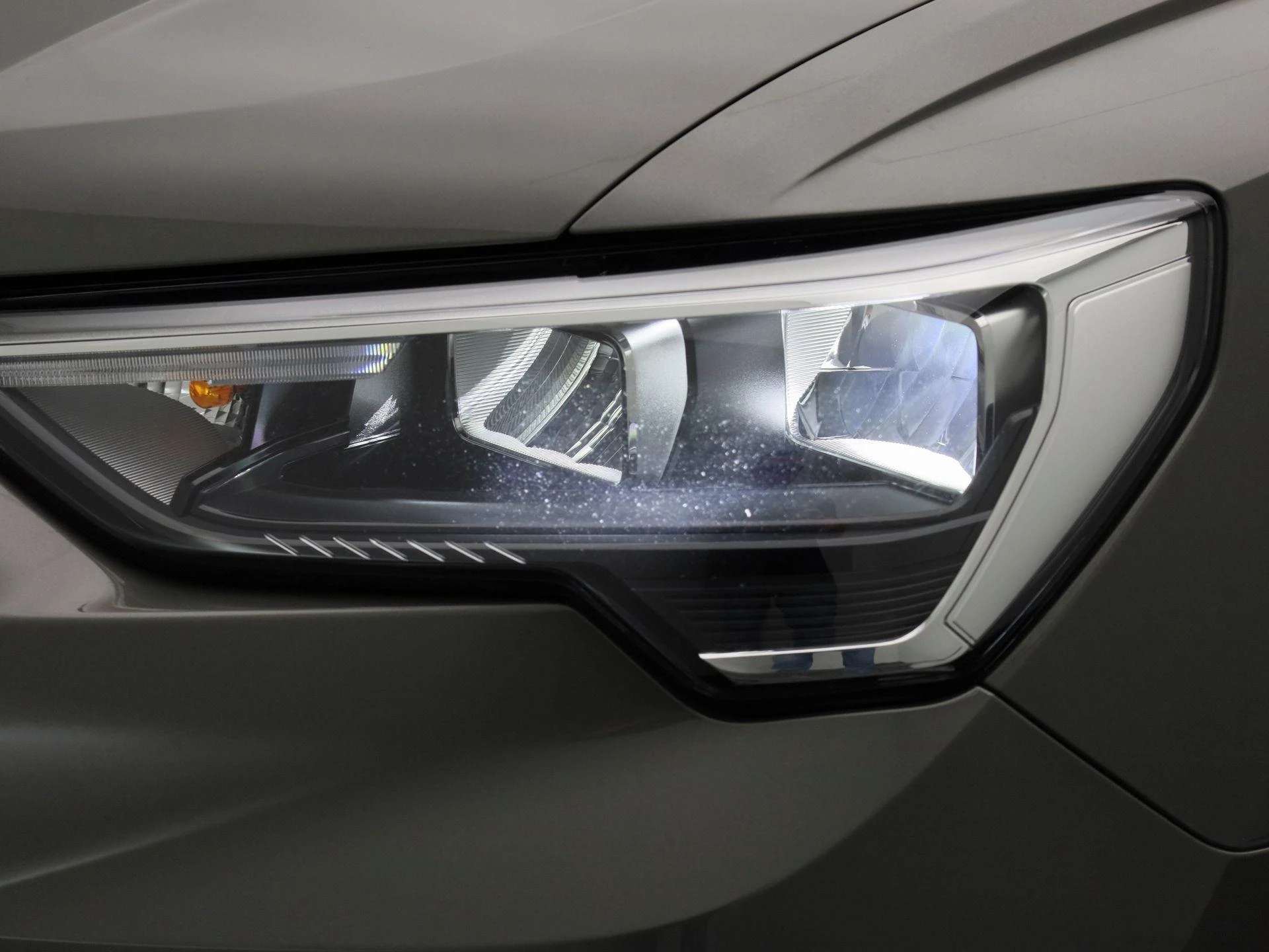 Audi-Q3-image-13