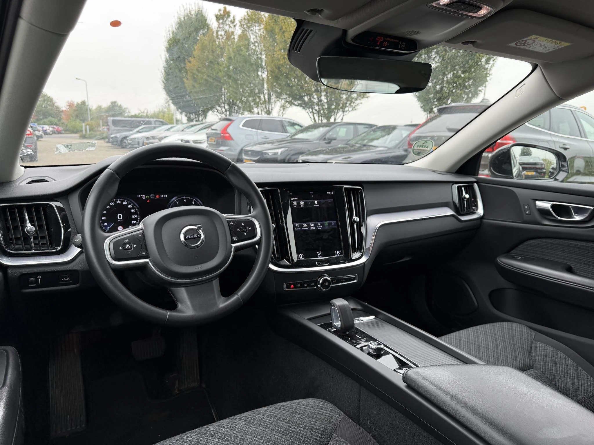 Volvo-V60-image-1