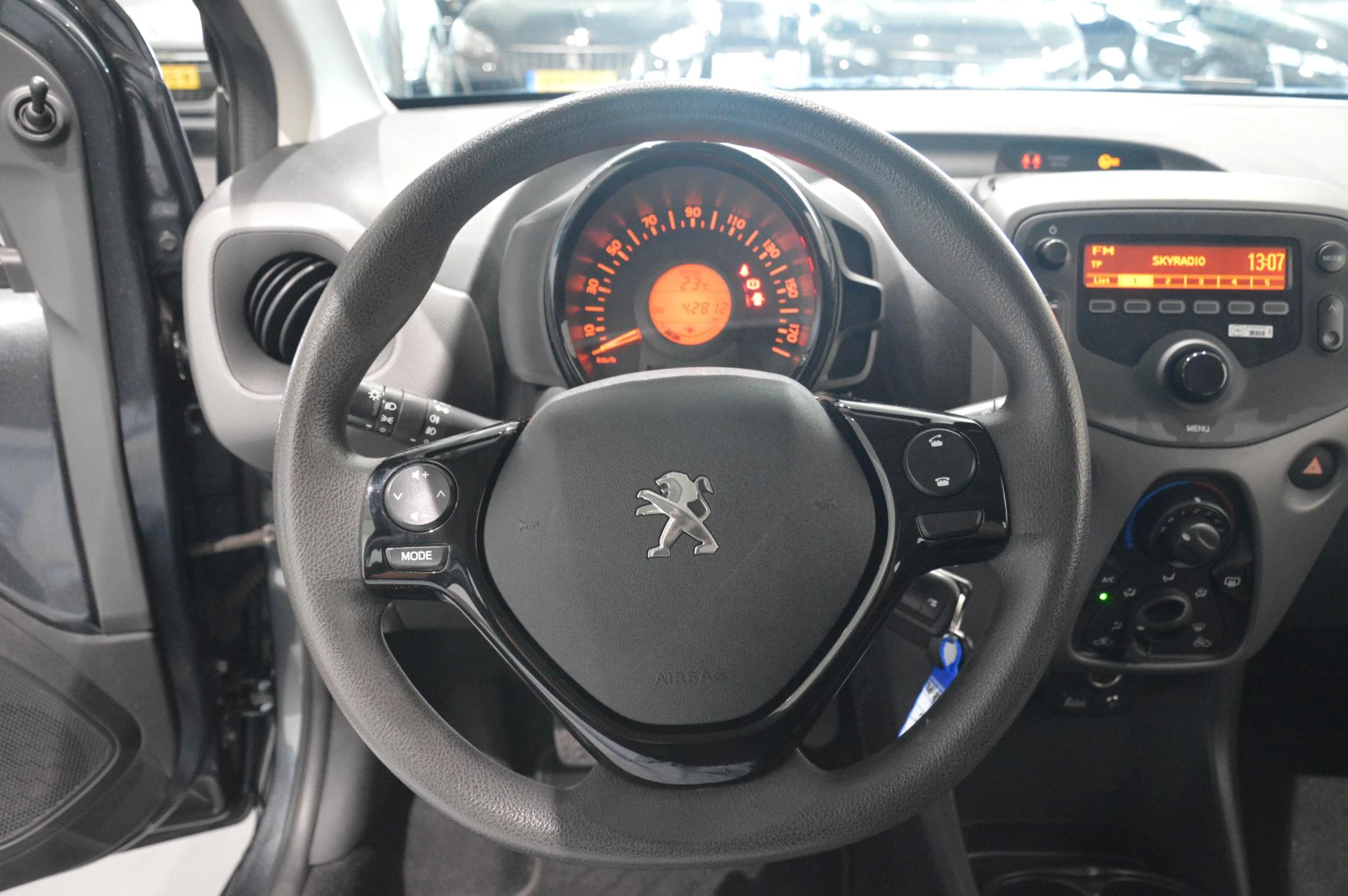 Peugeot-108-image-11