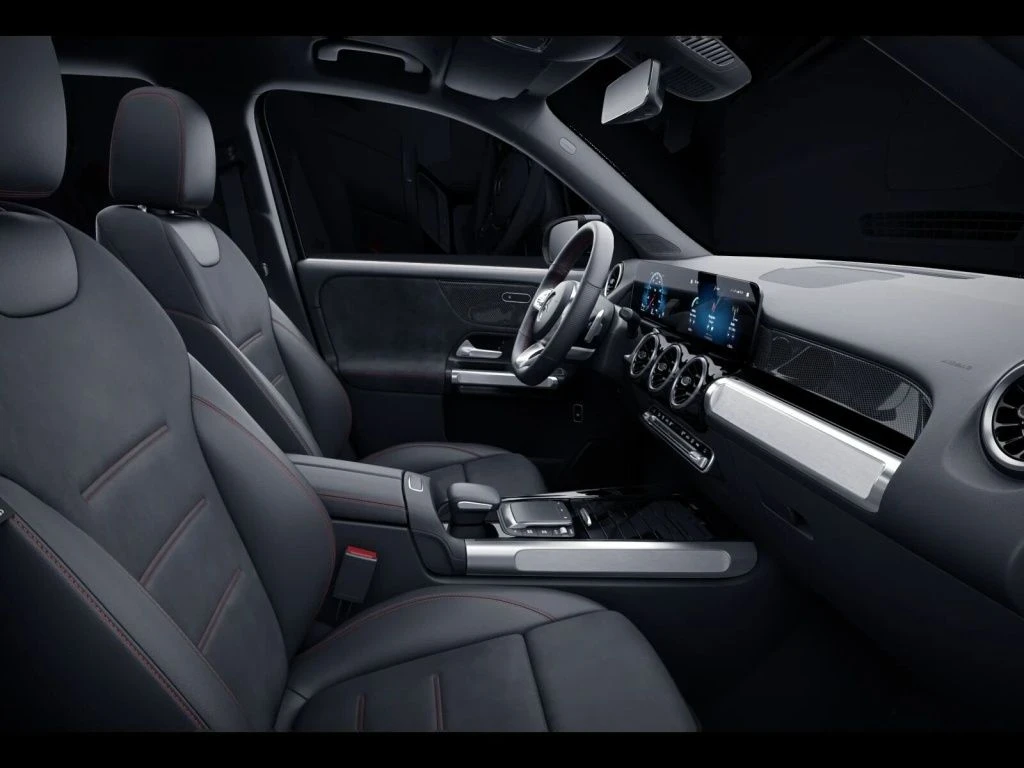 Mercedes-Benz-GLB 200 d-image-10
