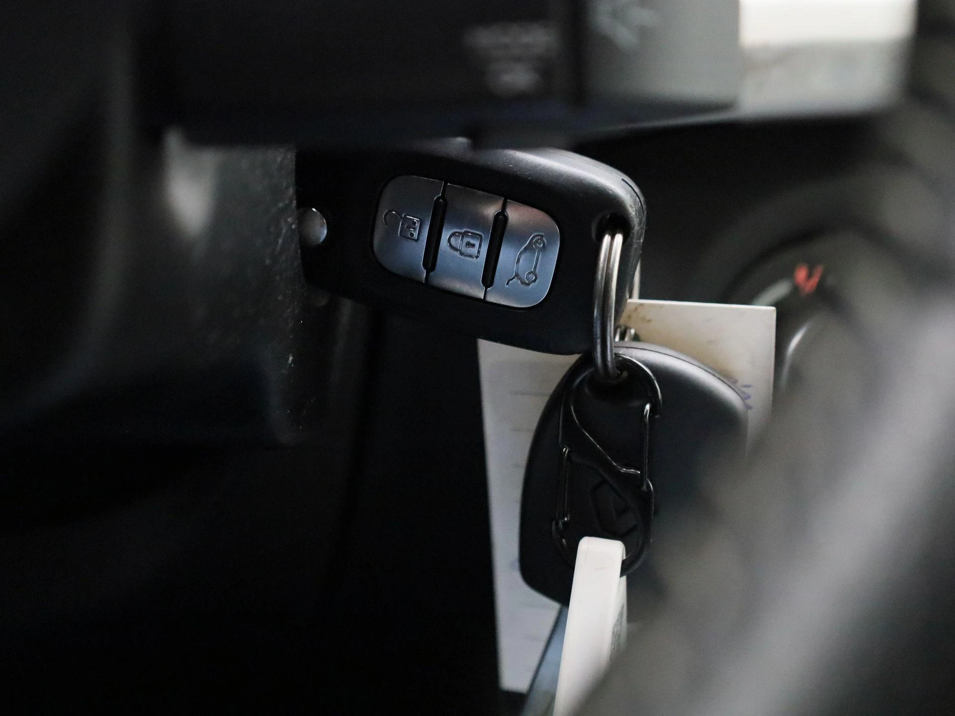Renault-Twingo-image-19