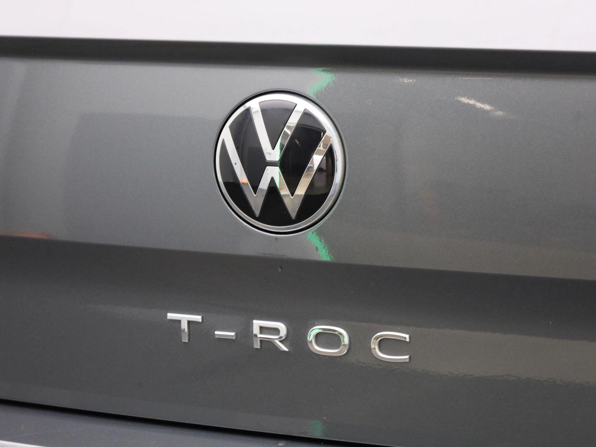Volkswagen-T-Roc-image-36
