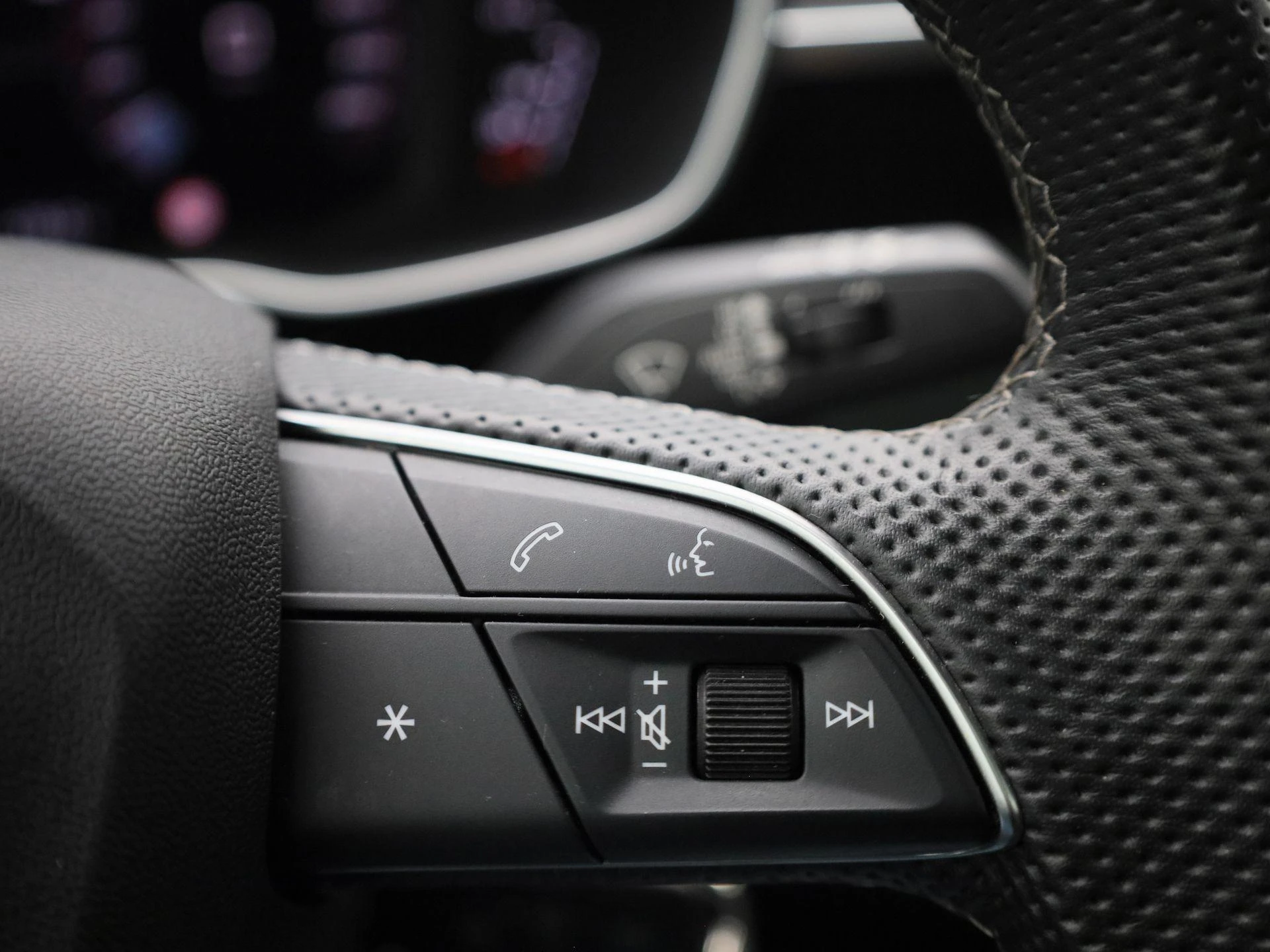 Audi-Q3-image-21
