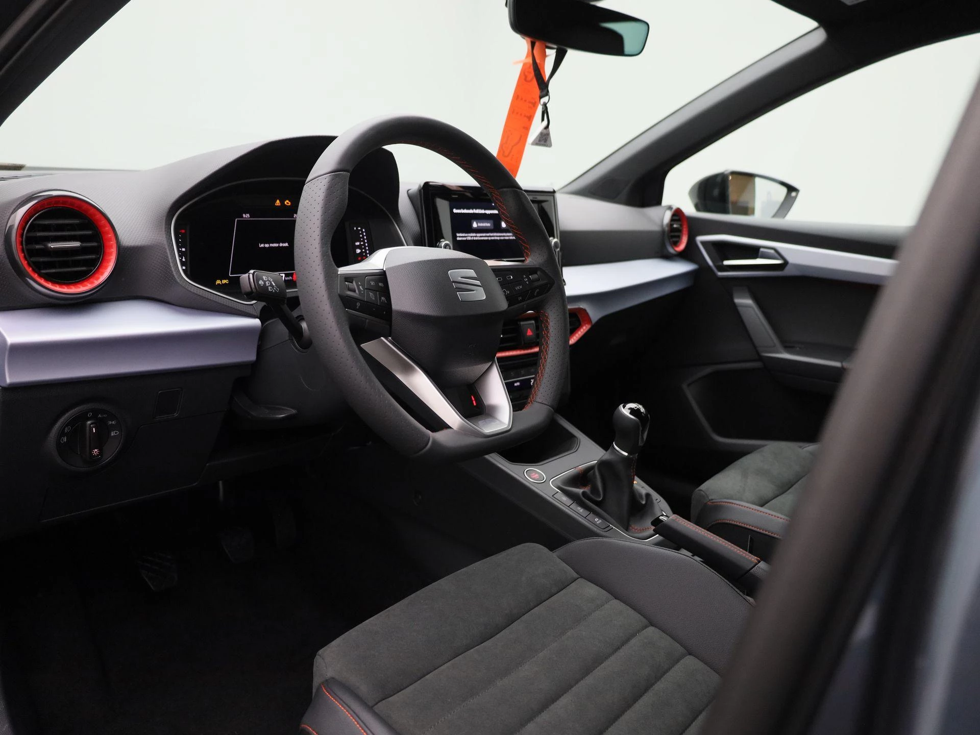 SEAT Ibiza 1.0 EcoTSI FR Business Connect 95 PK