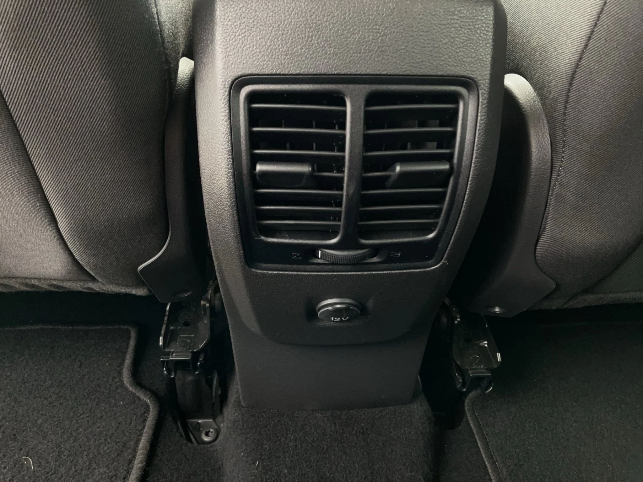 Ford-Grand C-Max-image-20