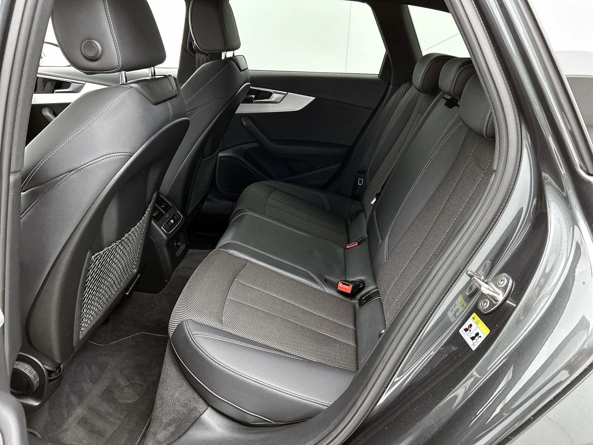 Audi-A4-image-29