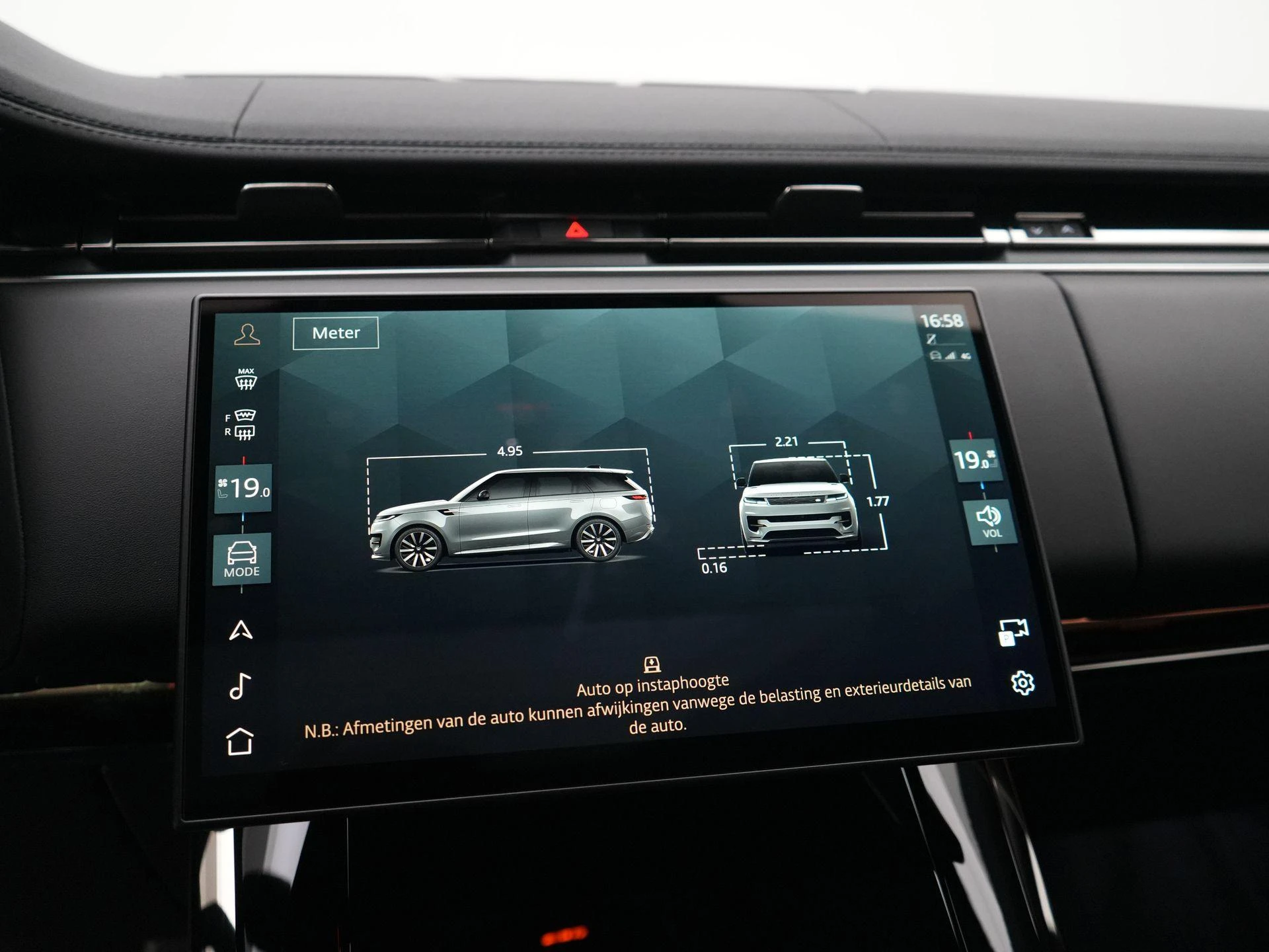 Land Rover-Range Rover Sport-image-26