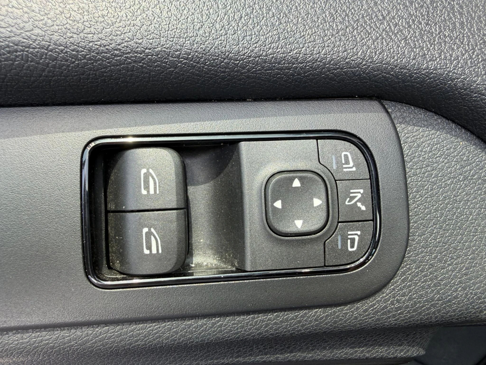 Mercedes-Benz Sprinter 319 CDI GB L2 RWD 3.5T