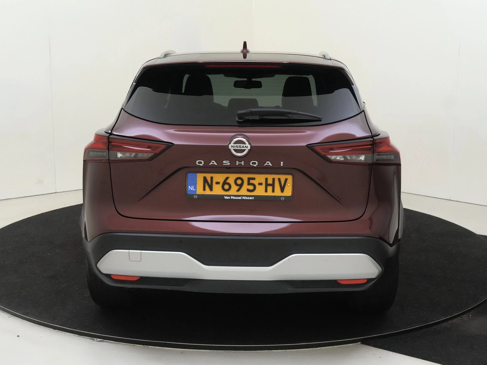 Nissan-QASHQAI-image-6