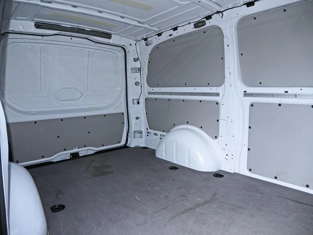 Mercedes-Benz-Vito 116-image-13