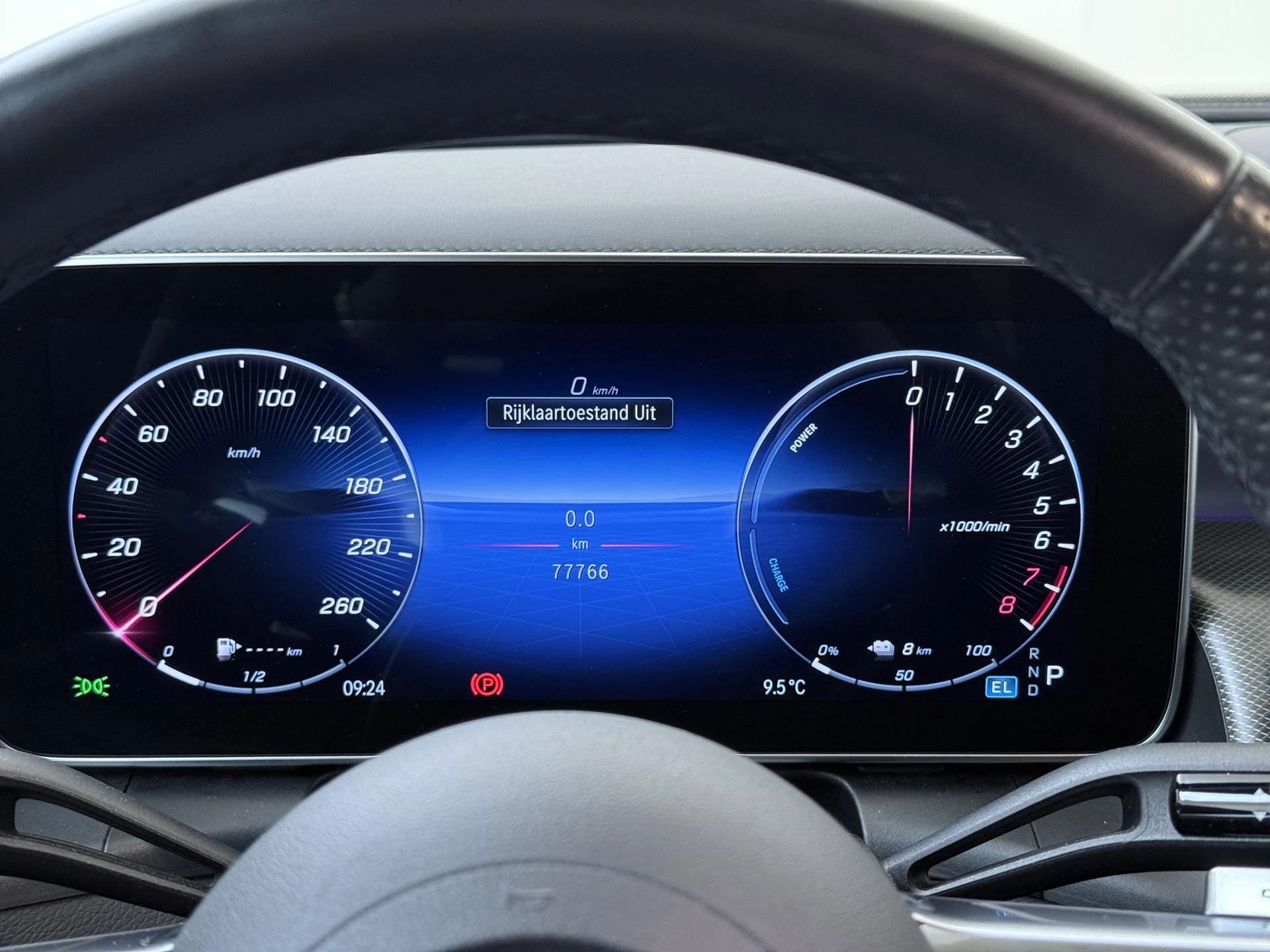 Mercedes-Benz-GLC-image-14