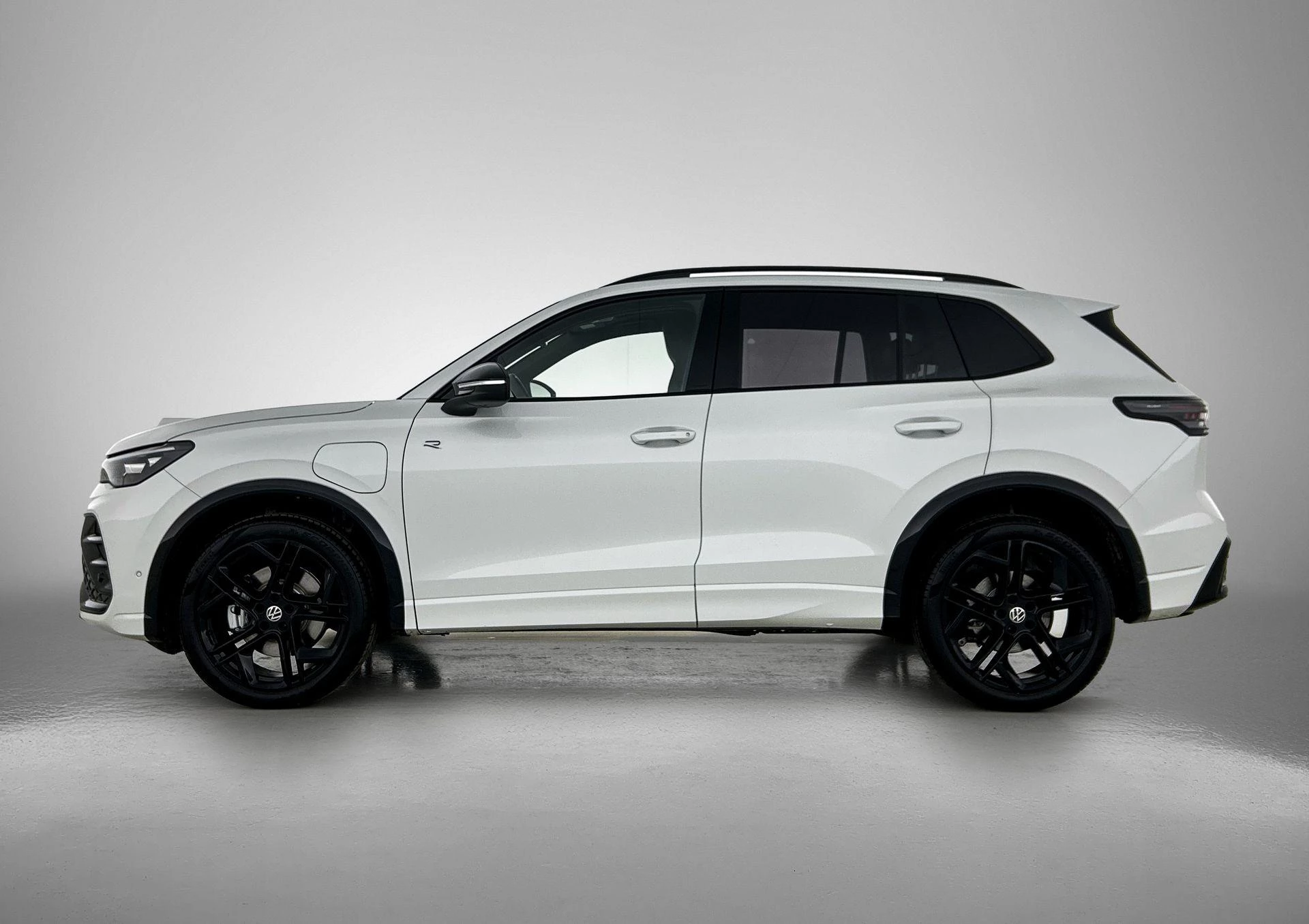 Volkswagen-Tiguan-image-1